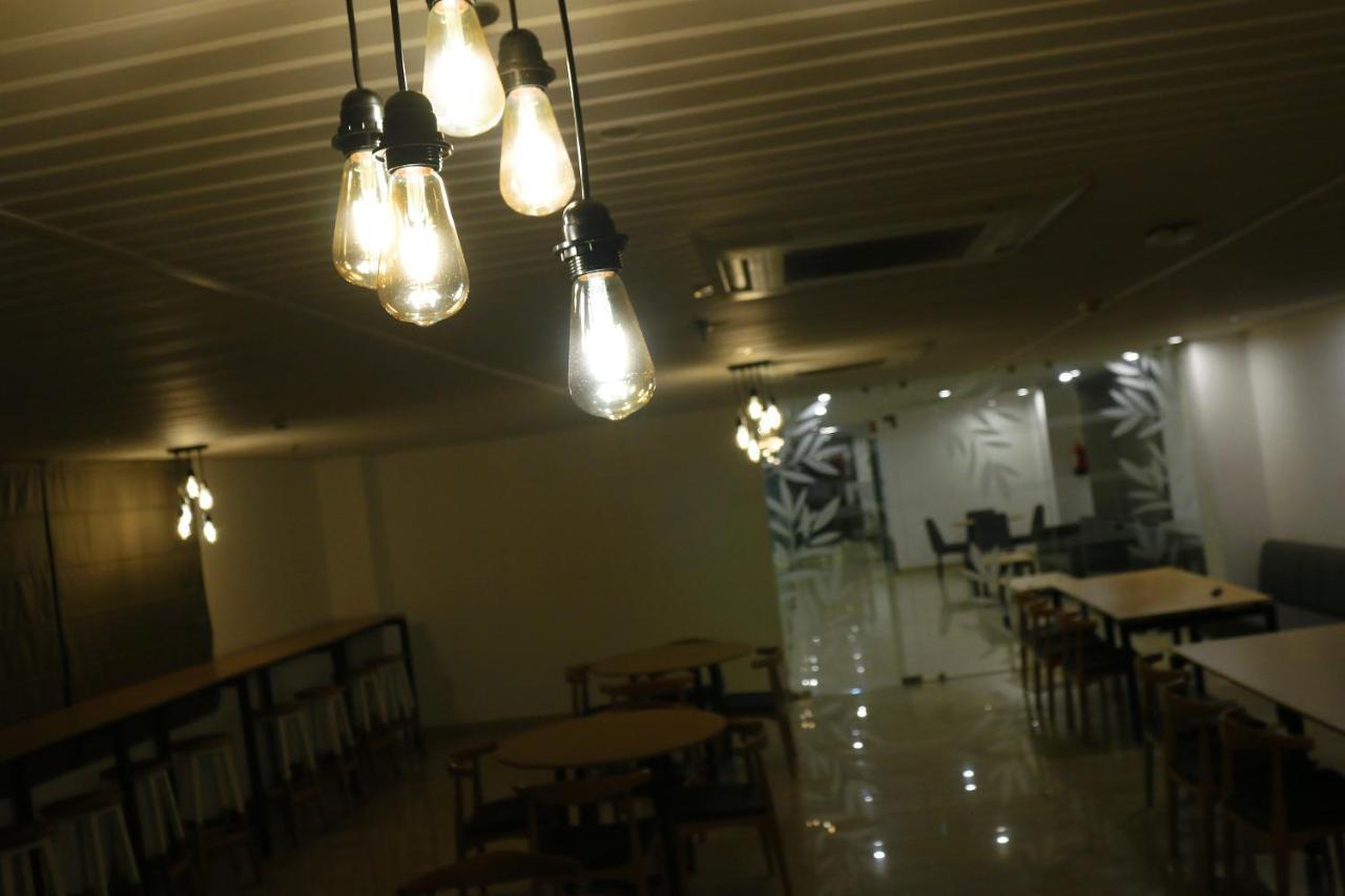 Sm Hives Hotel Bhubaneswar Luaran gambar