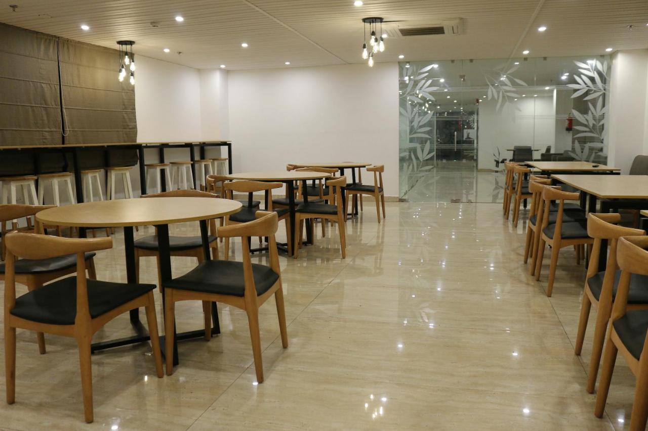 Sm Hives Hotel Bhubaneswar Luaran gambar