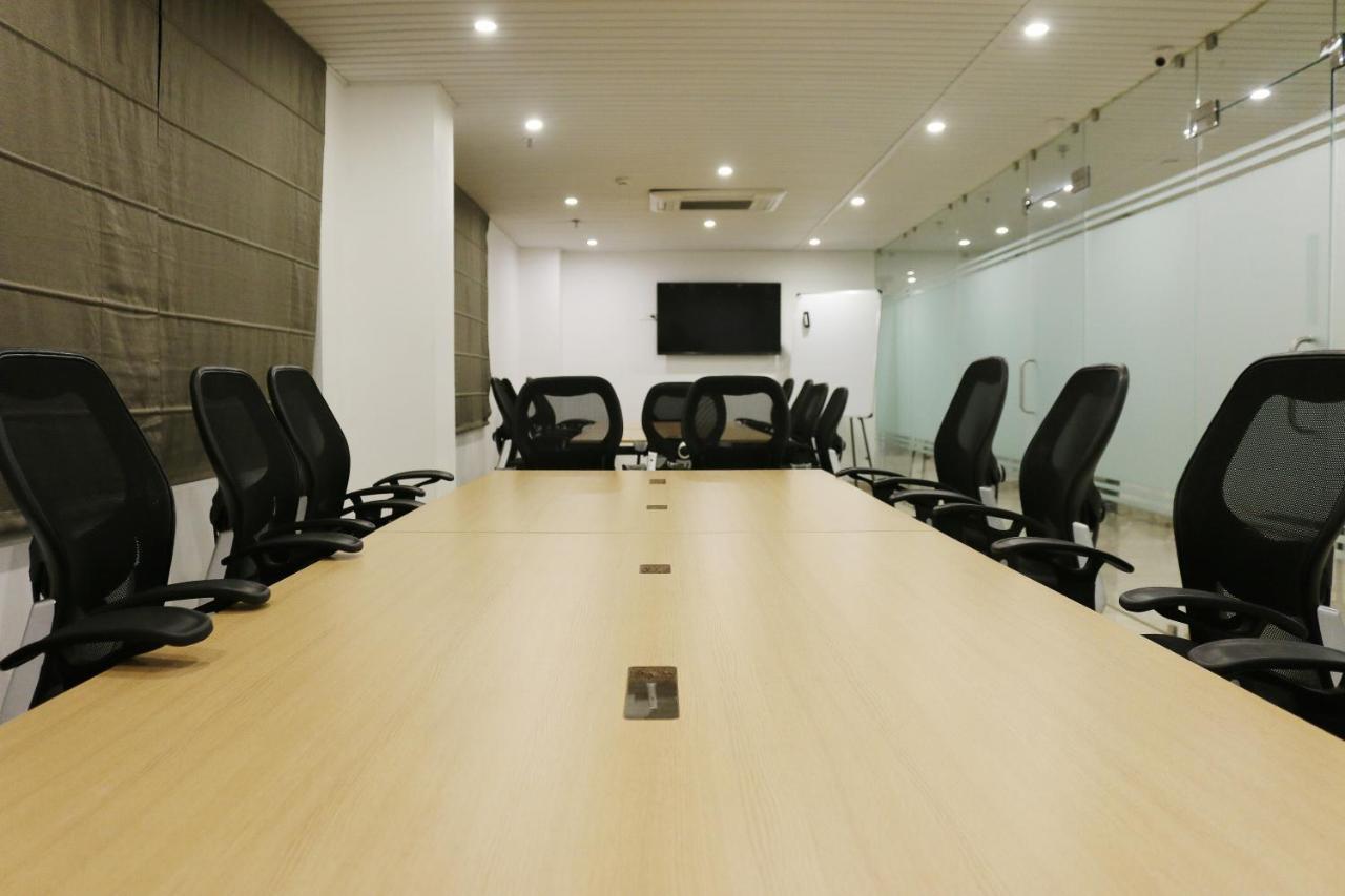 Sm Hives Hotel Bhubaneswar Luaran gambar