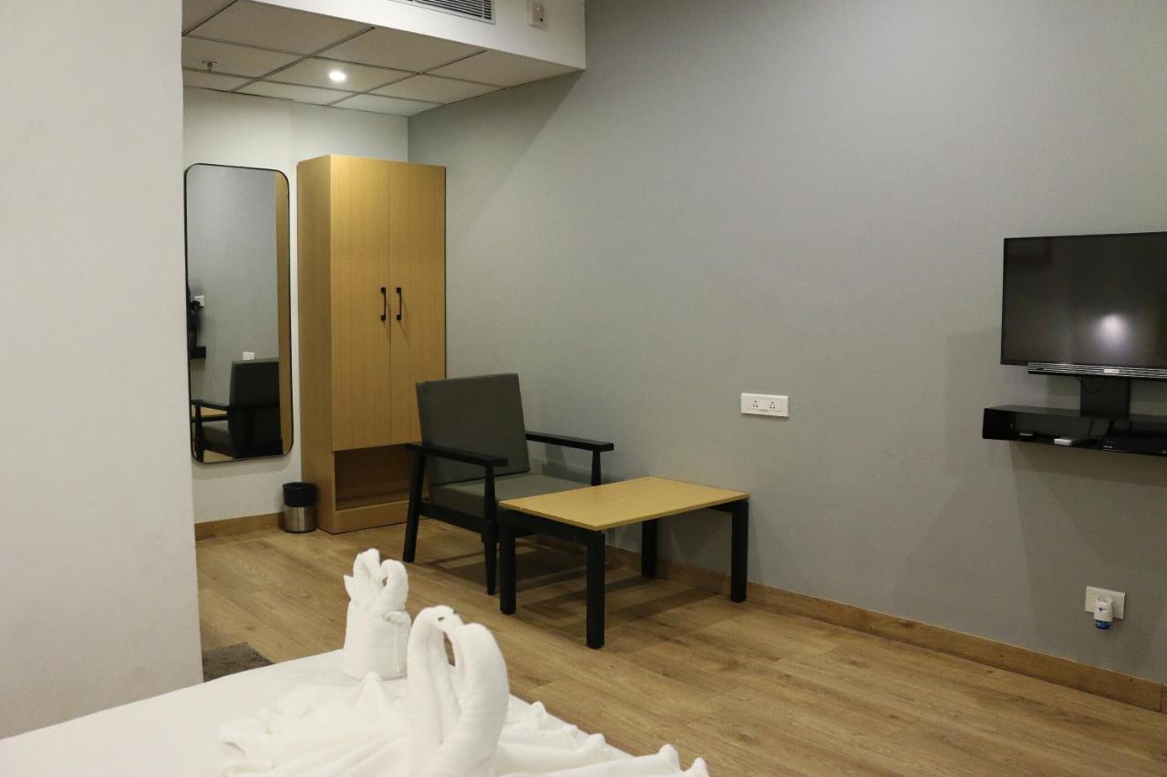 Sm Hives Hotel Bhubaneswar Luaran gambar